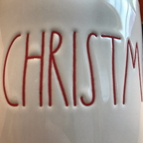 Rae Dunn MERRY CHRISTMAS mug red coffee tea NWT - Picture 5 of 8